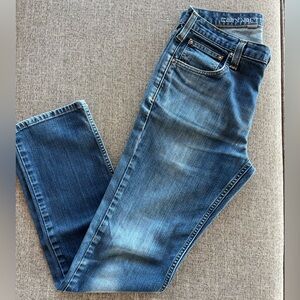 Men’s Carhartt rugged flex straight fit jeans 30x32. Distressed with fades!